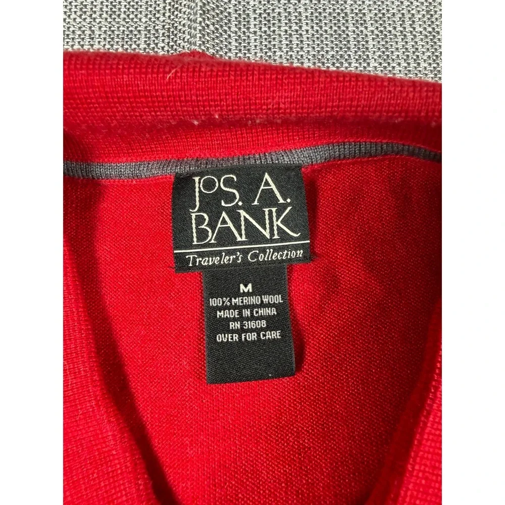 Jos A‎ Bank Travelers Collection Sweater Mens Medium Red Merino Wool Cozy Knit